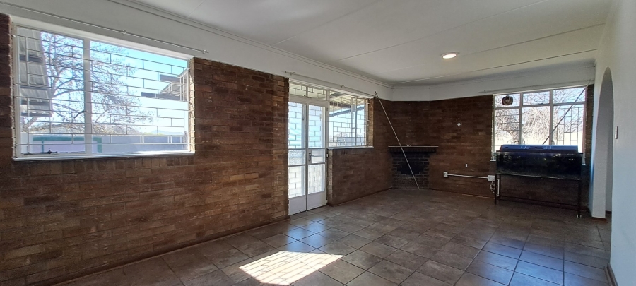 To Let 3 Bedroom Property for Rent in Morelig Free State